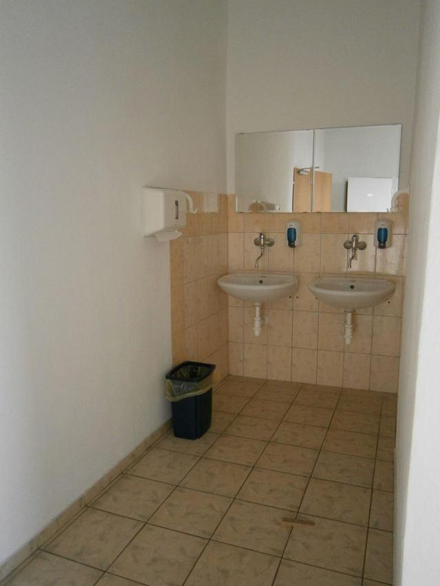 Hostel Narva Bratislava Exterior photo